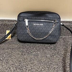Michael Kors Jet Set Black Chain Crossbody Bag
